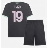 AC Milan Theo Hernandez #19 Tredje trøje Børn 2024-25 Kort ærmer (+ bukser)