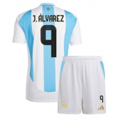 Argentina Julian Alvarez #9 Hjemmebanetrøje Børn Copa America 2024 Kort ærmer (+ bukser)