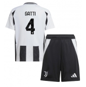 Juventus Federico Gatti #4 Hjemmebanetrøje Børn 2024-25 Kort ærmer (+ bukser)